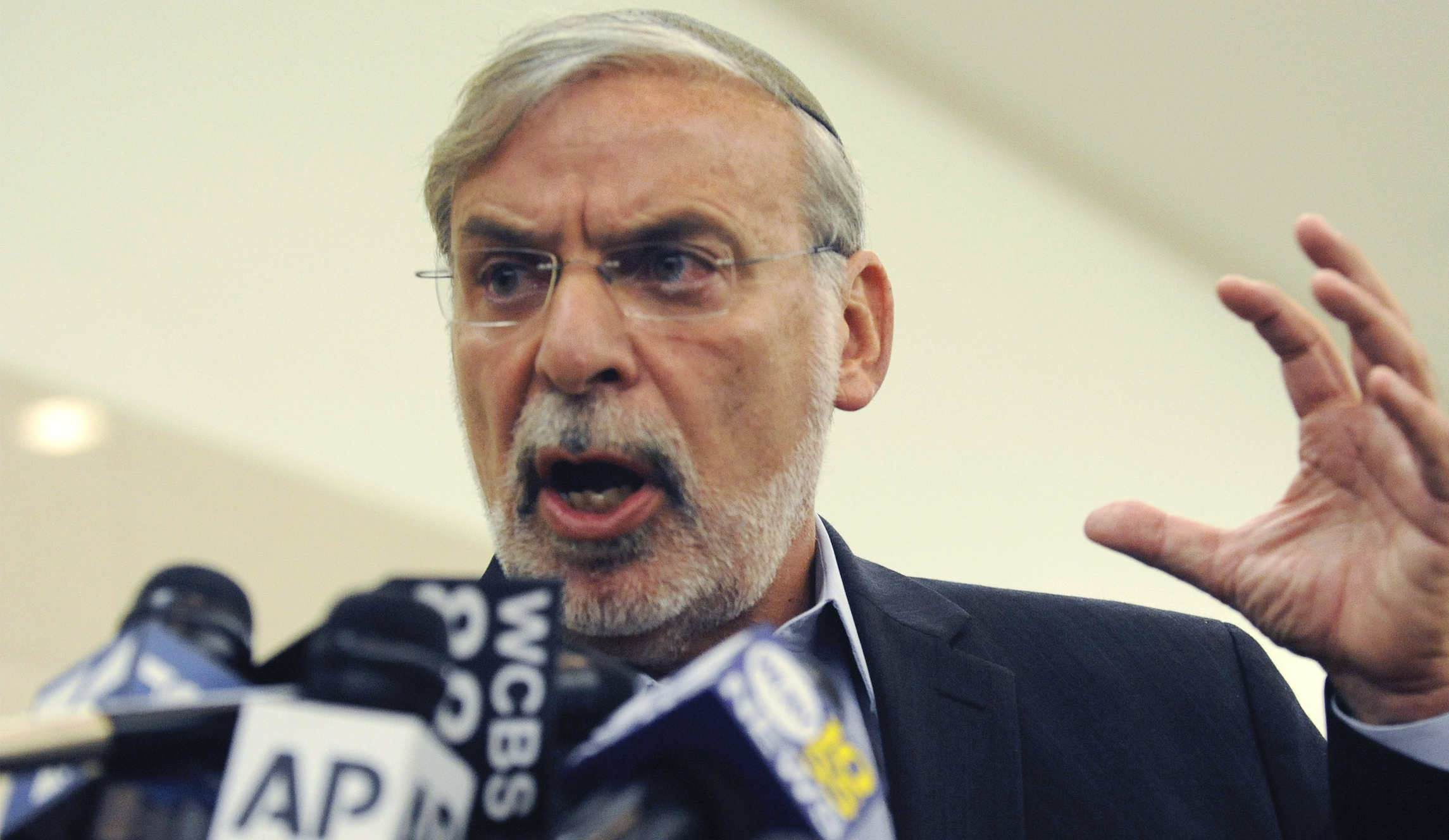 Former Democratic lawmaker removed from Rashida Tlaib event after shouting, ‘What about your anti-Semitism?’