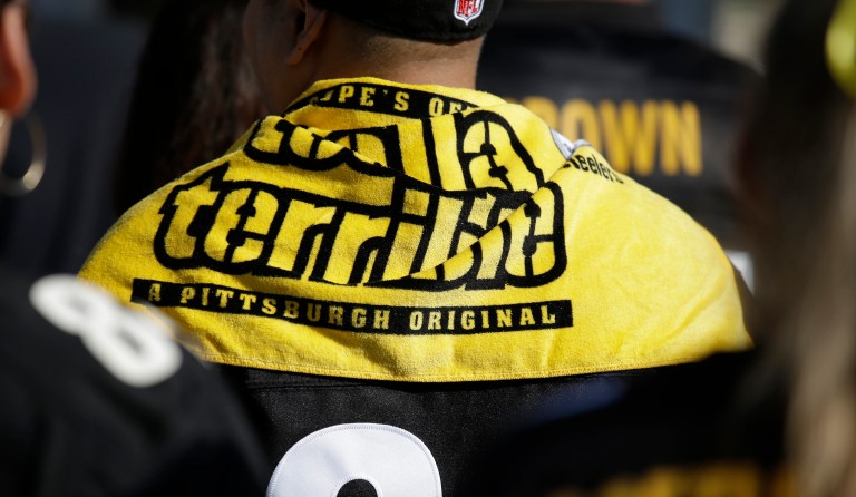 Pittsburgh Steelers fans arrive at Soldier Field before an NFL football game between the Chicago Bears and the Pittsburgh Steelers, Sunday, Sept. 24, 2017, in Chicago. (AP Photo/Nam Y. Huh)