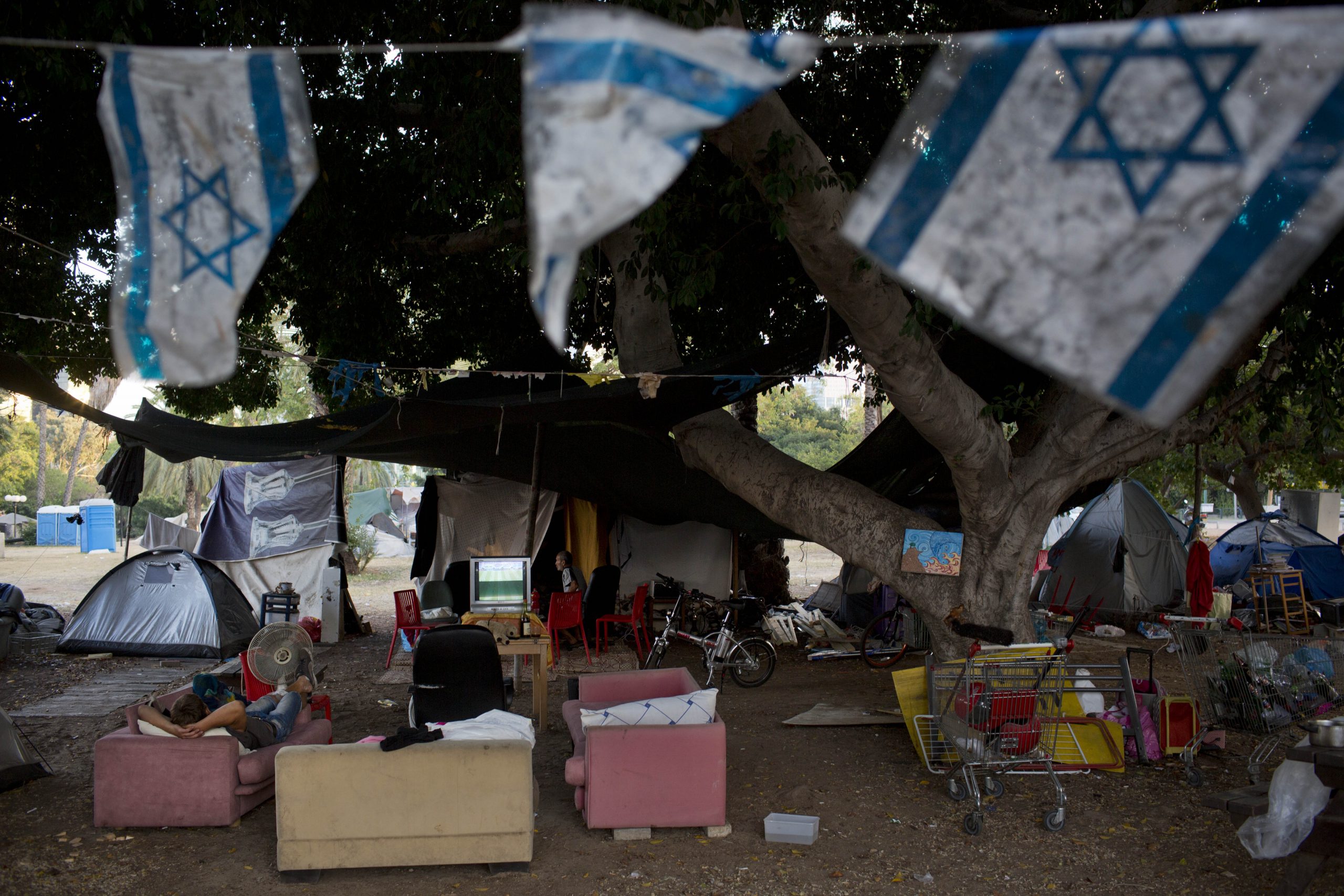 Israel joins Paris Club of rich creditor nations