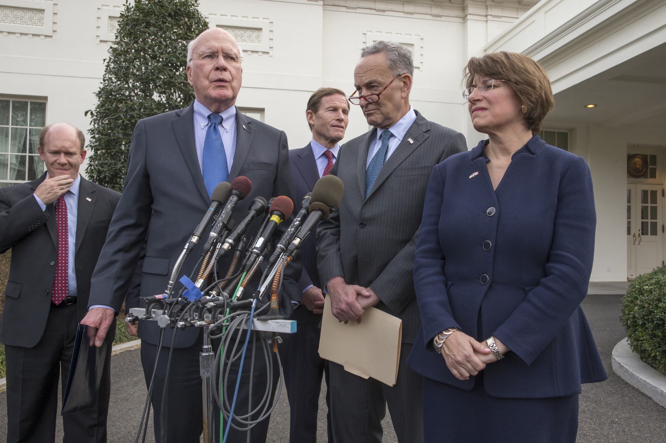 Senate Dems: GOP will cave on Supreme Court