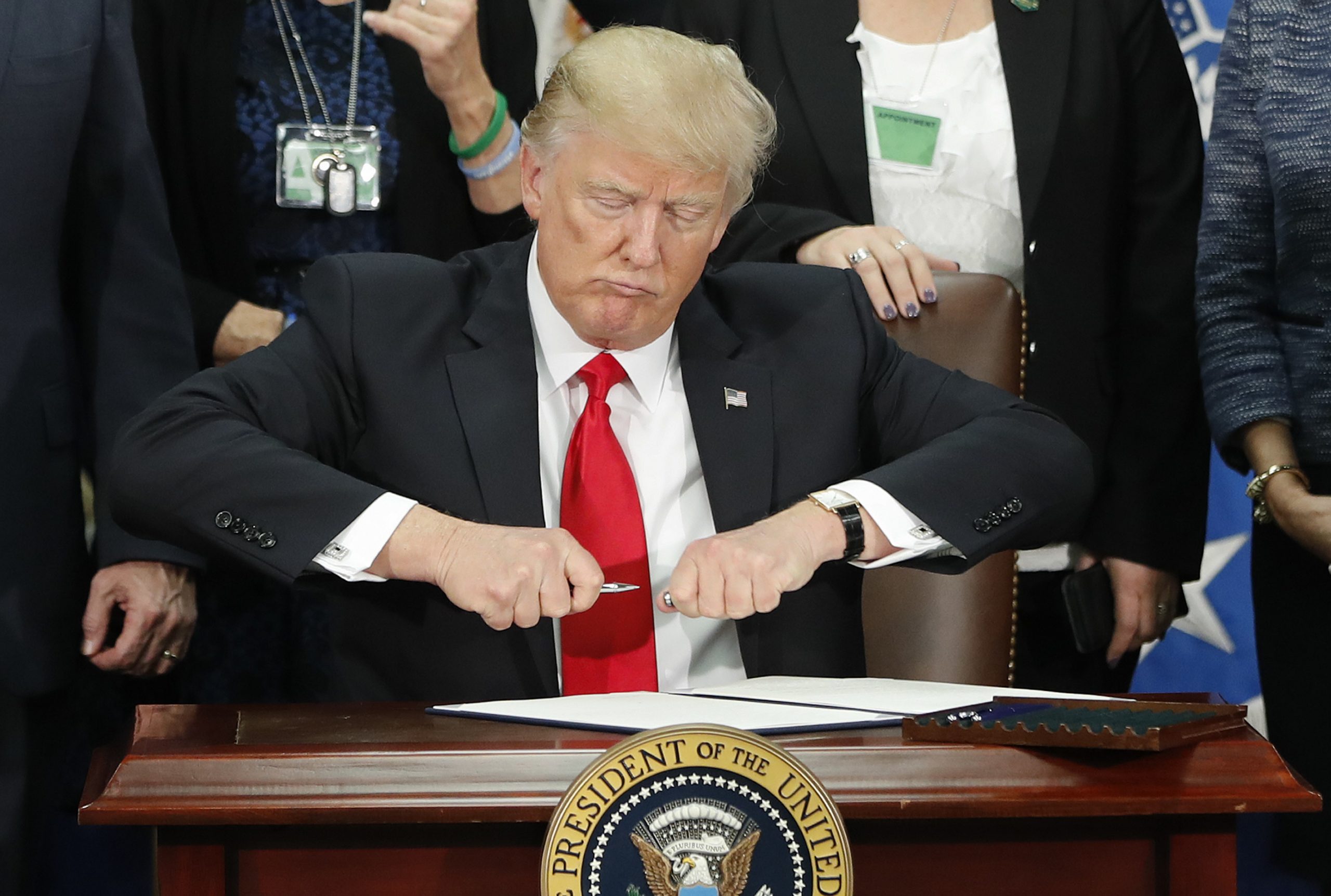 Trump signs immigration executive orders