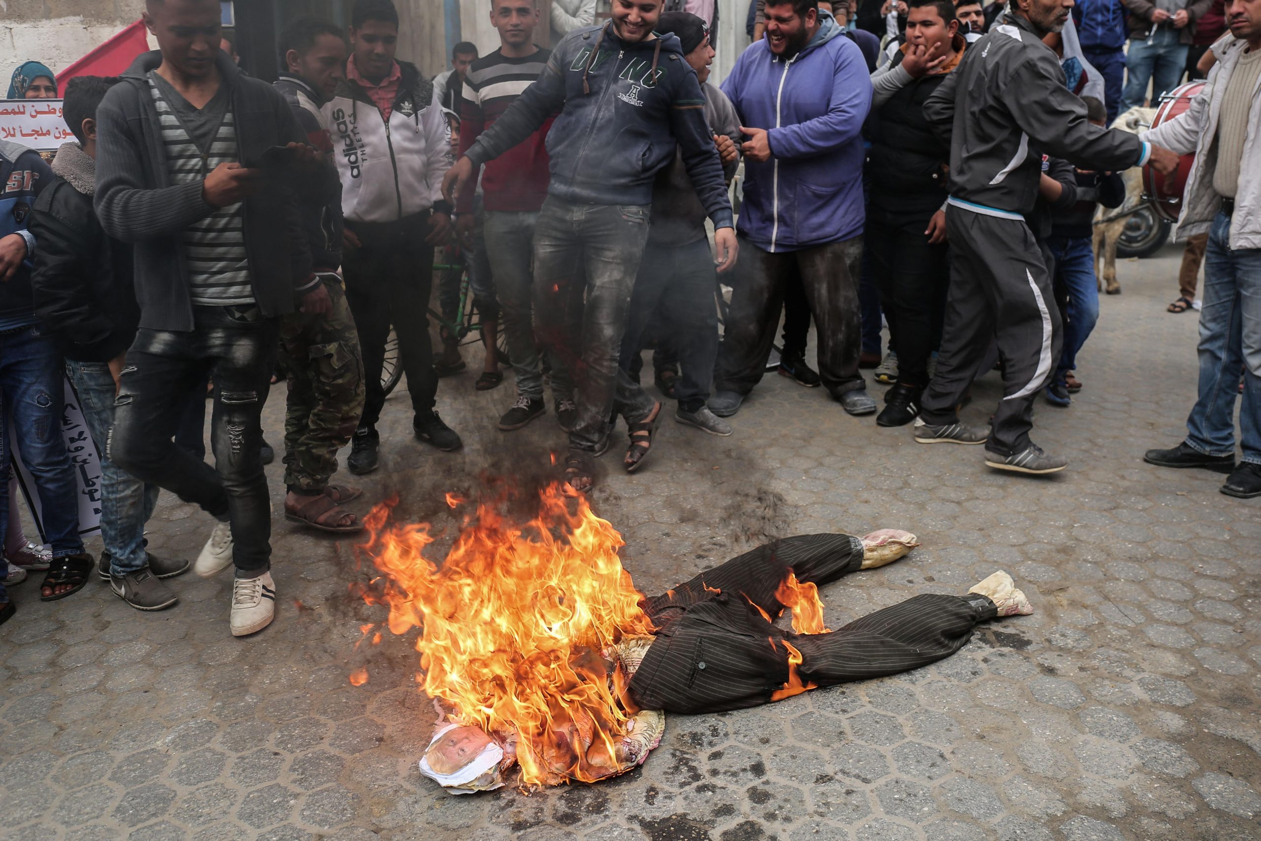 Editorial: Time for someone else to #FundUNRWA