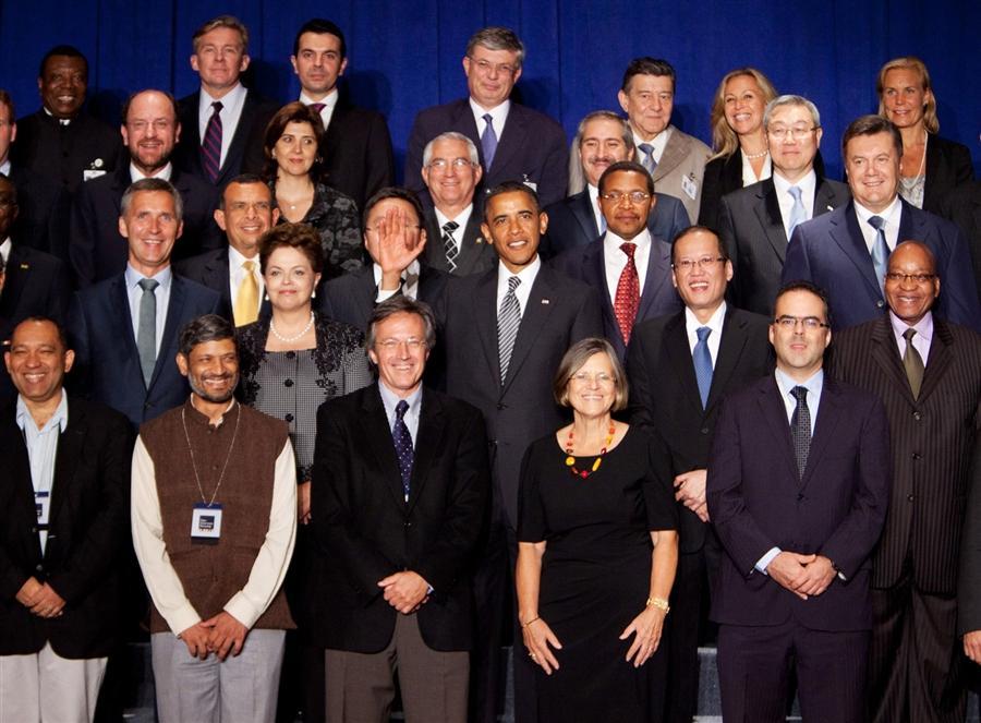 Photo: Where’s Obama?
