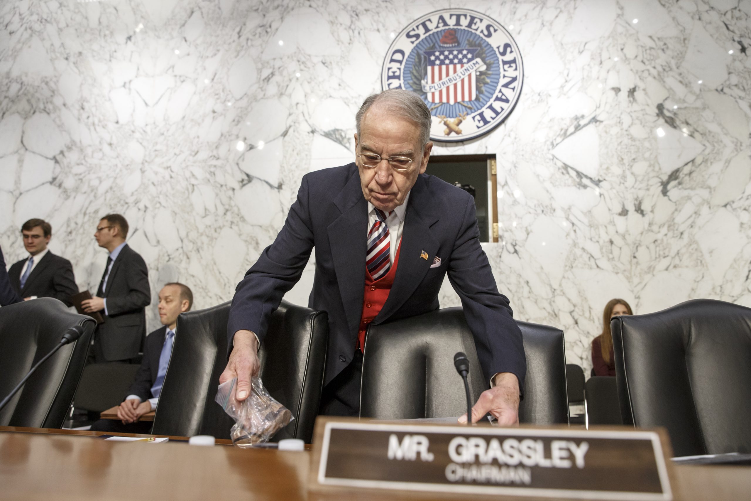 Grassley says omnibus raises terrorist risks