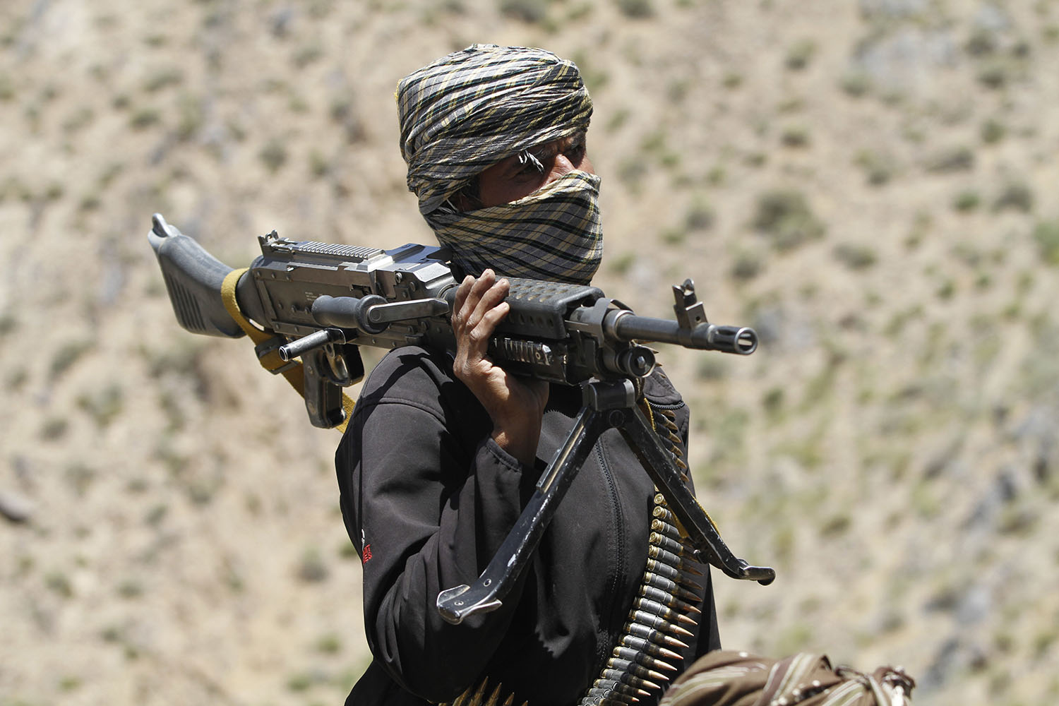 Negotiating with the Taliban, again