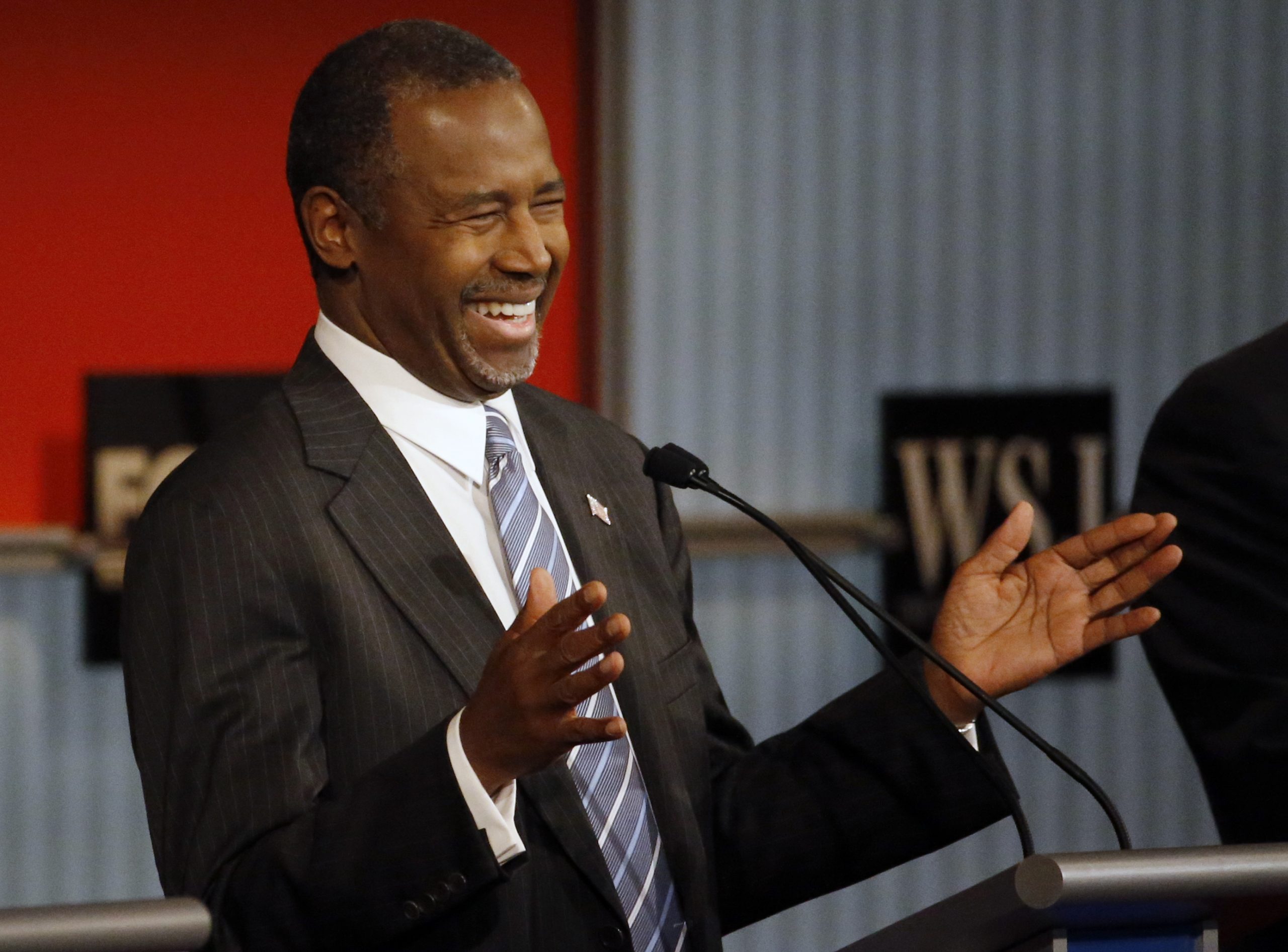 HuffPost: Carson creating his life story, supporters ‘live in separate reality’