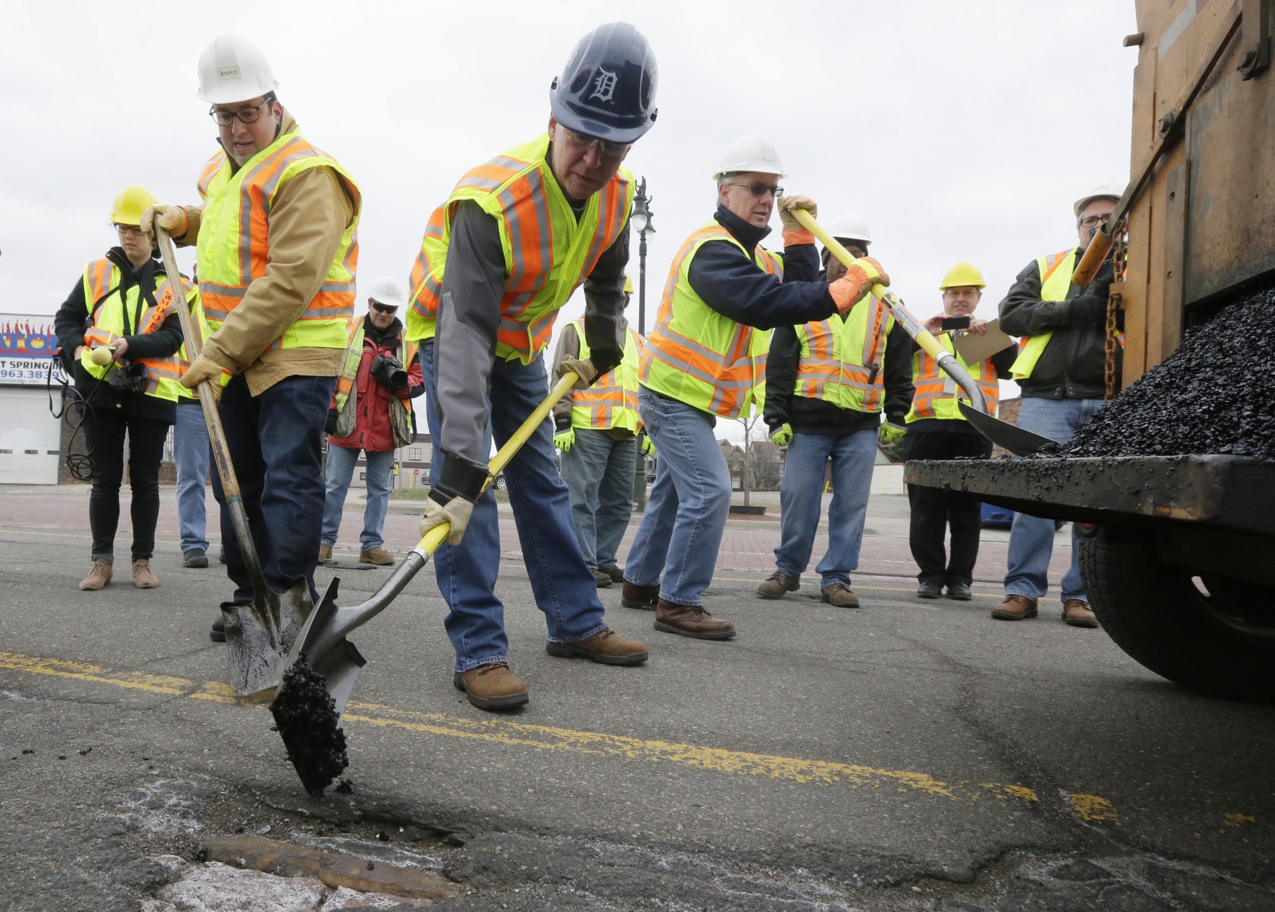 Dynamic scoring is demanded for spending on roads