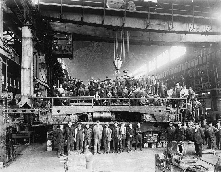 The America of 1910 was a lot more like today's America than you might think. (AP Photo/Arcadia Publishing)