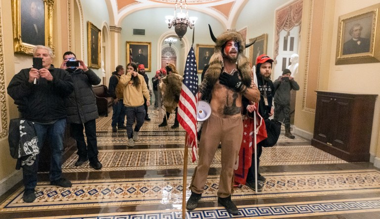 Top Democrat urges TSA and FBI to put Capitol rioters on no-fly list