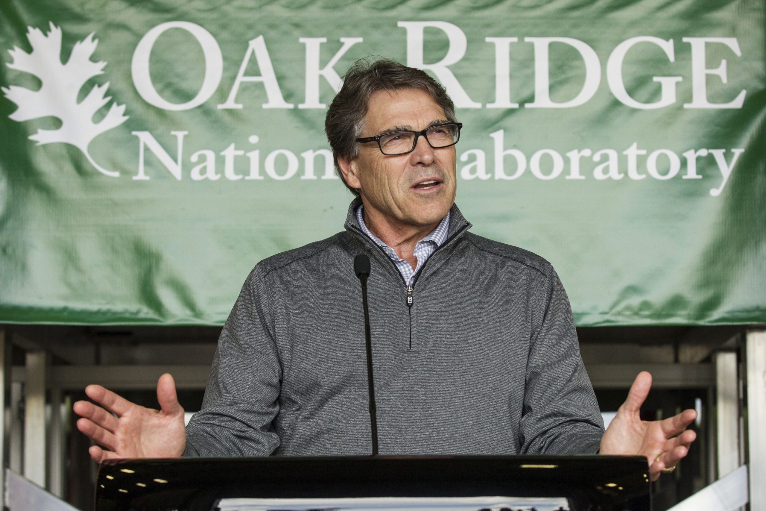 Senators jab Perry over energy research cuts