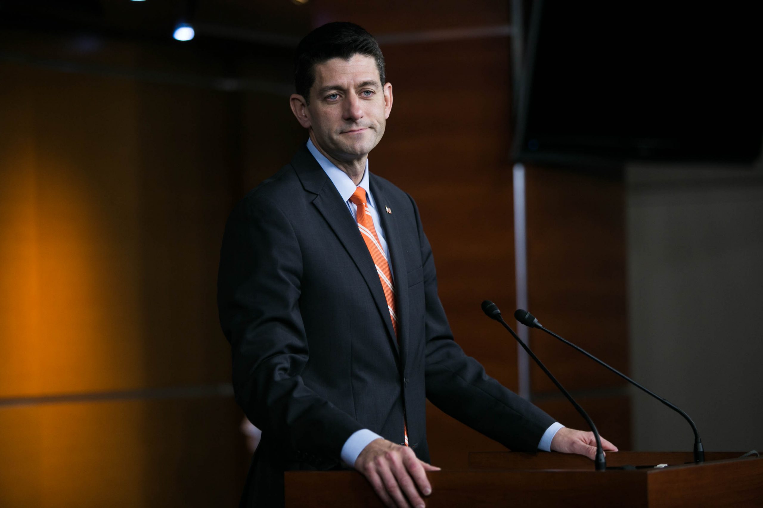 Speaker Ryan orders flags at Capitol lowered to half-staff
