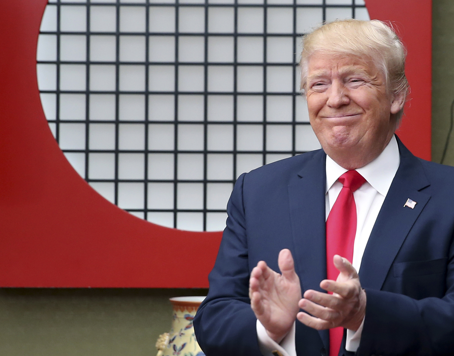Trump: Runoff election sets up ‘Hollywood vs. Georgia’ battle
