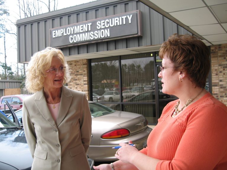 At no time since 2008, when Gallup first started recording Americans' economic confidence, has the index reached positive territory. (AP File)