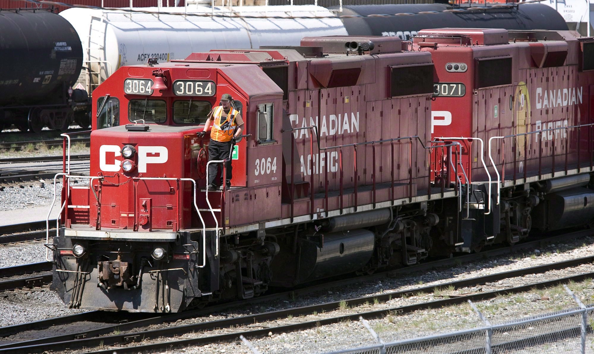 Canadian Pacific ends CSX deal talks