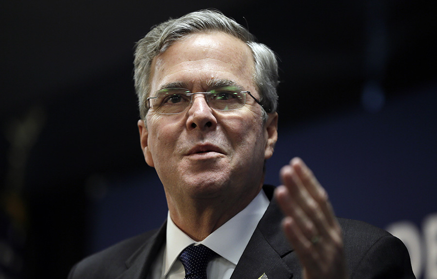 Largest Florida paper backs Bush, blasts Rubio