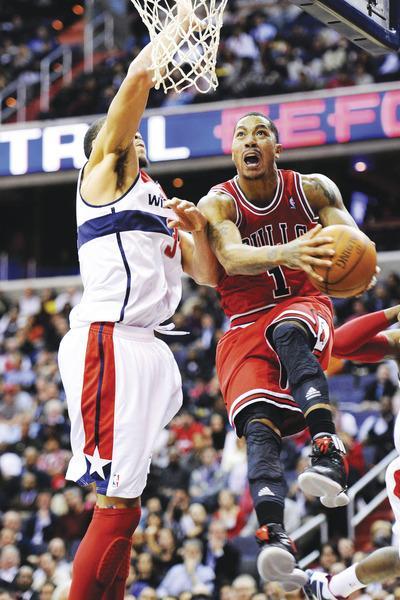Nick Wass/AP
Bulls point guard Derrick Rose had a season-high 35 points to lead Chicago past the Washington Wizards on Monday night.