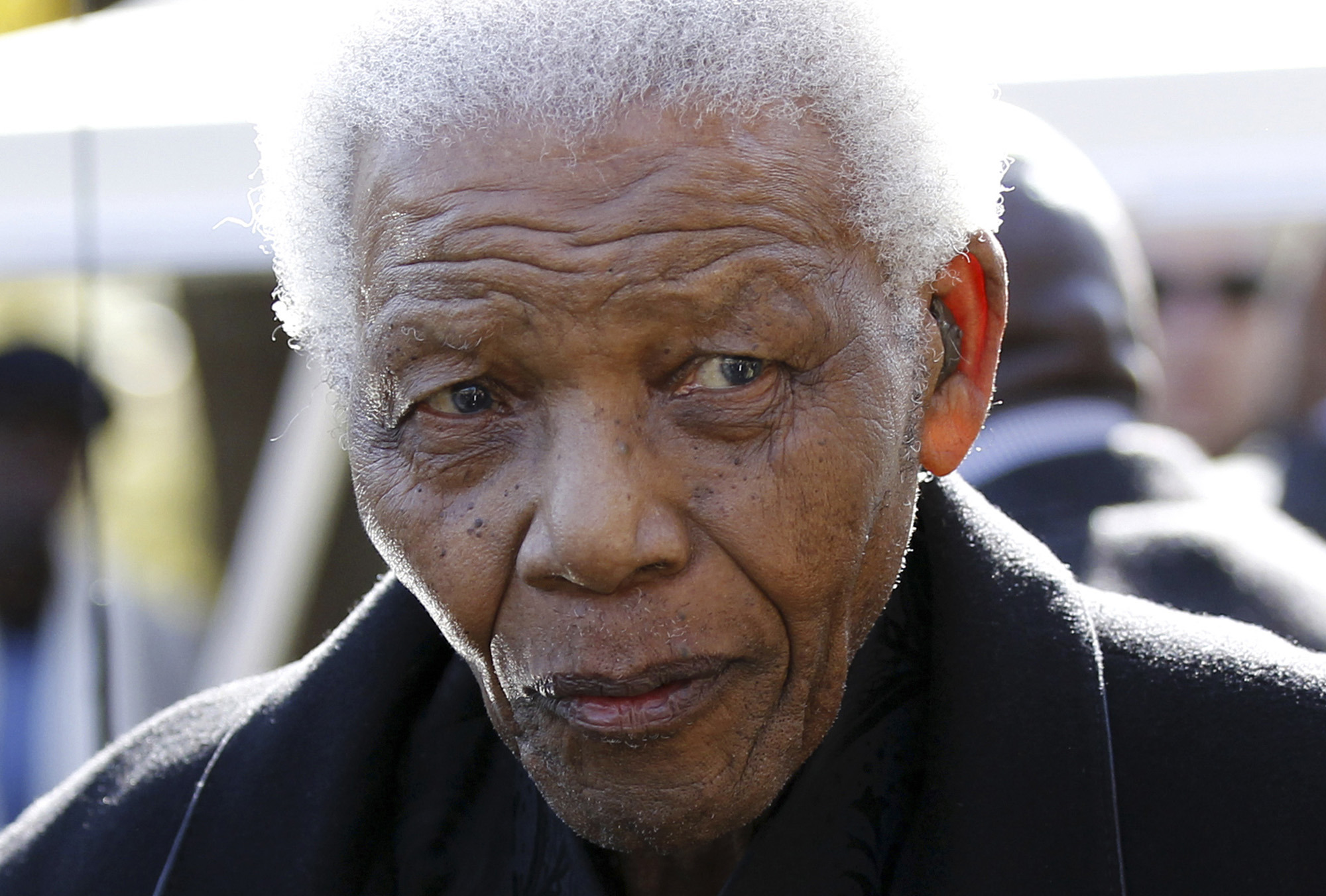 Mandela close to medical care at home