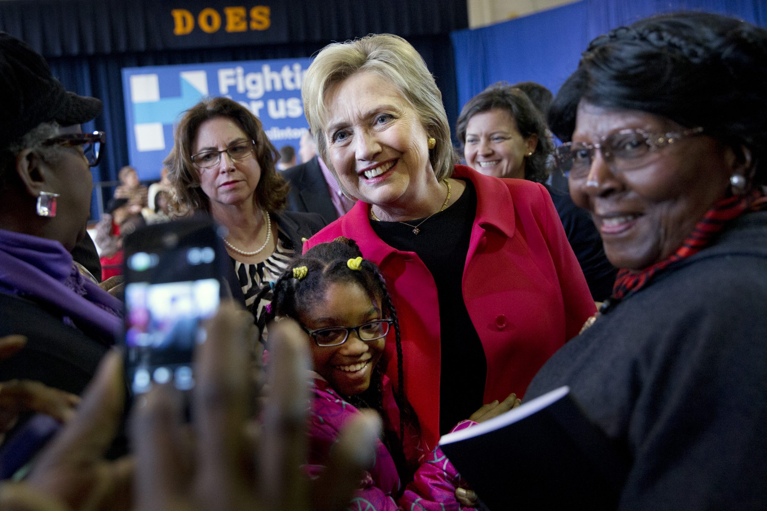 Major Florida and Texas newspapers endorse Clinton