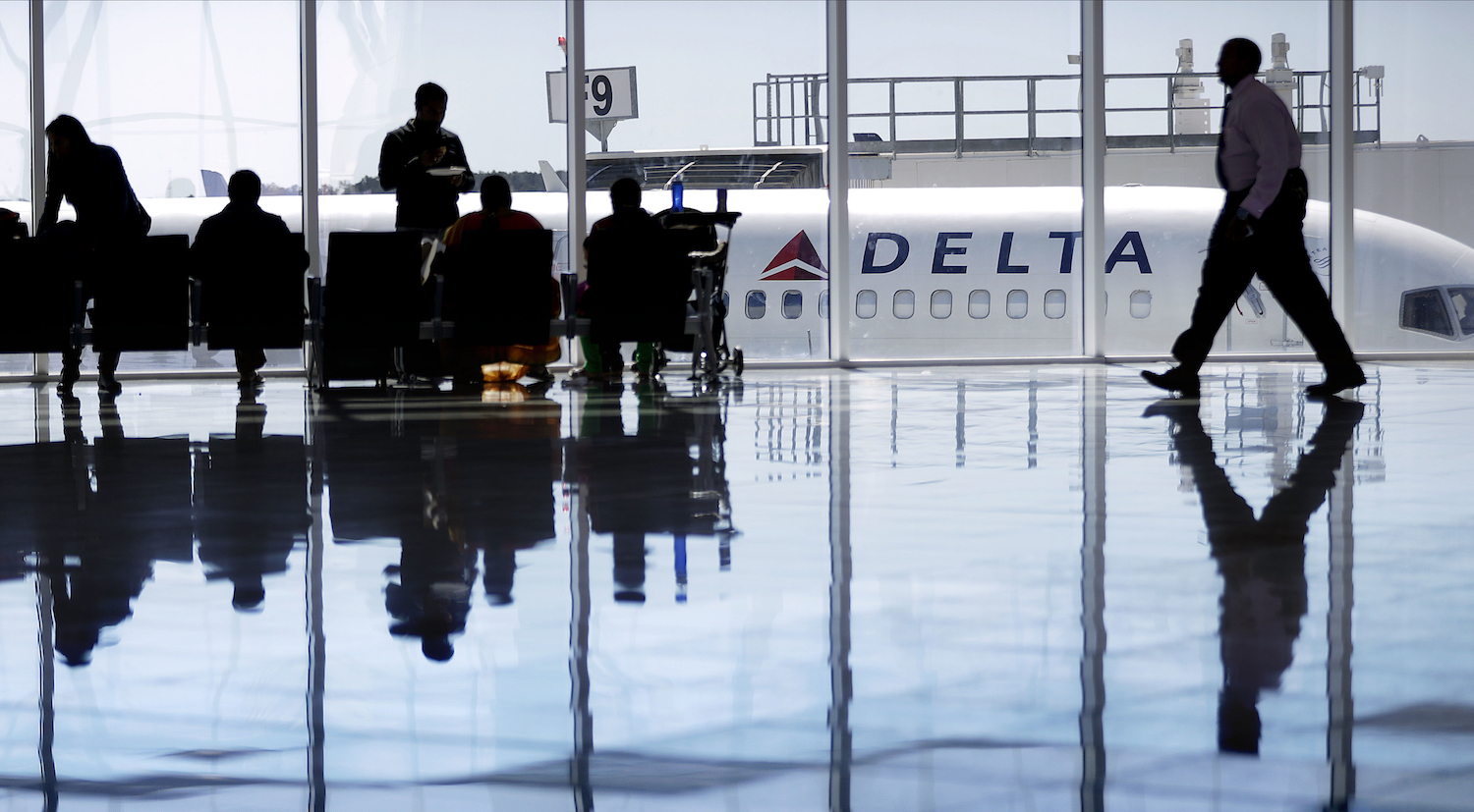 Delta wants DOJ to place unruly passengers on national ‘no fly’ list