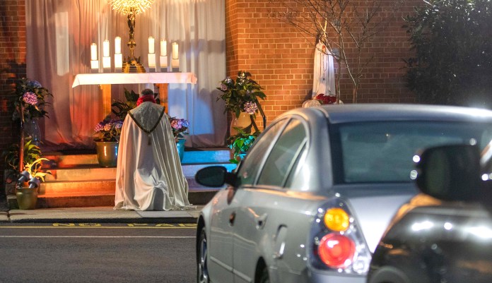 Lonely men and women of faith