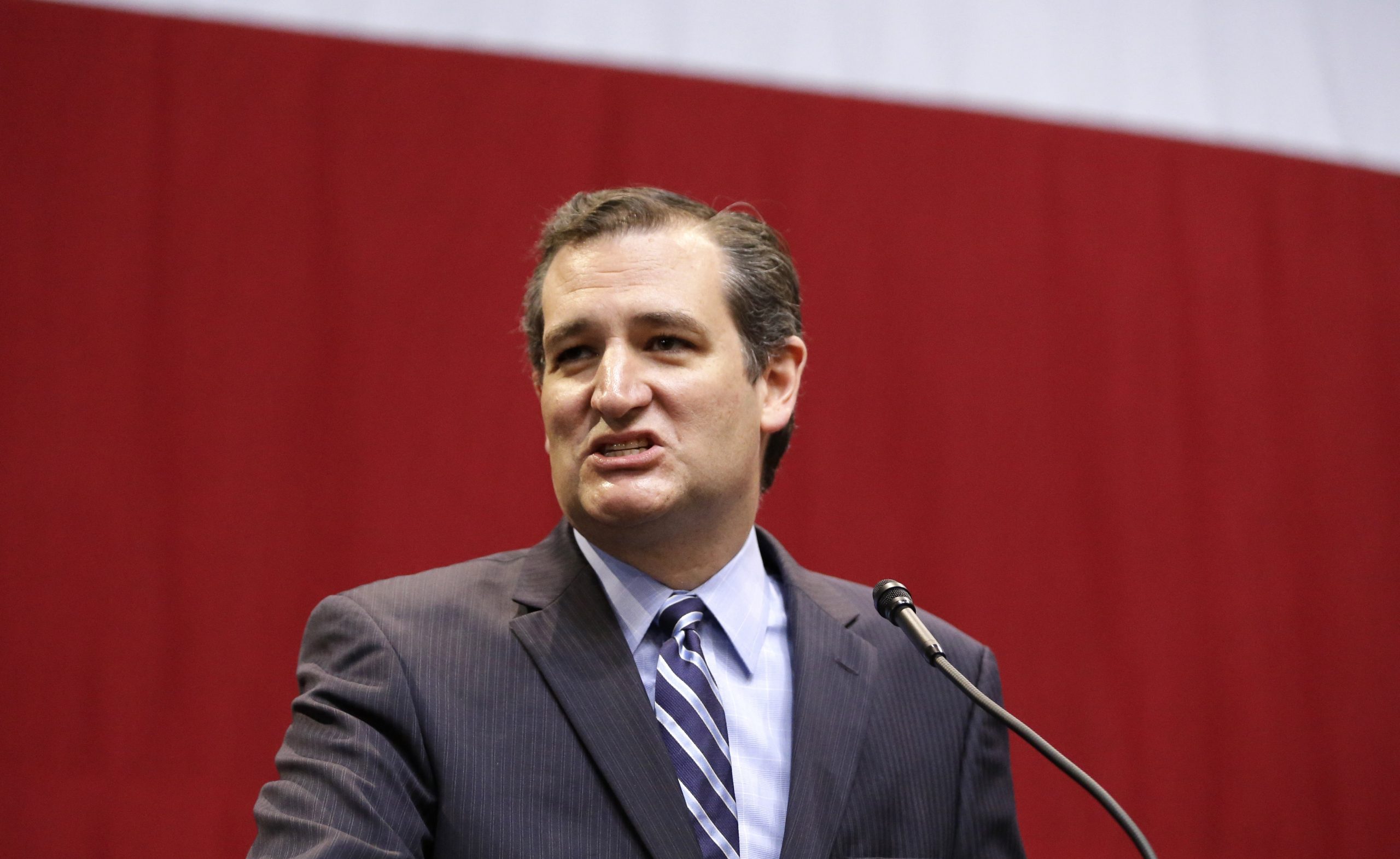 Ted Cruz keeps battling against net neutrality