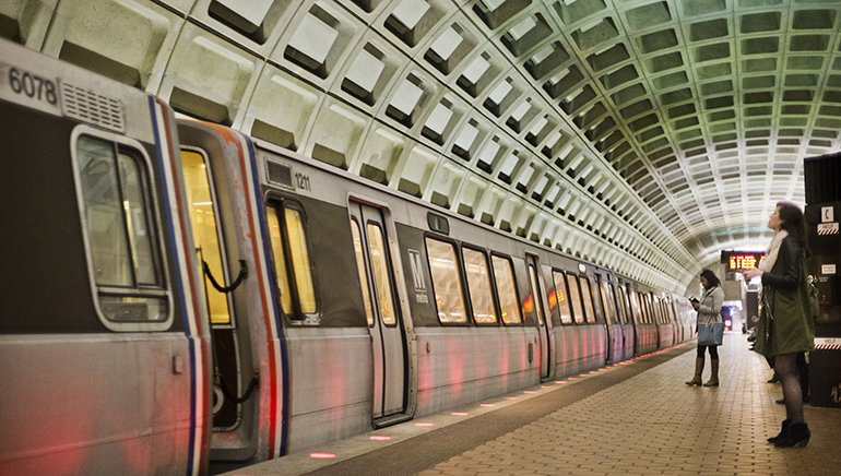 Fire at Metro Center stops Red Line in busy downtown section