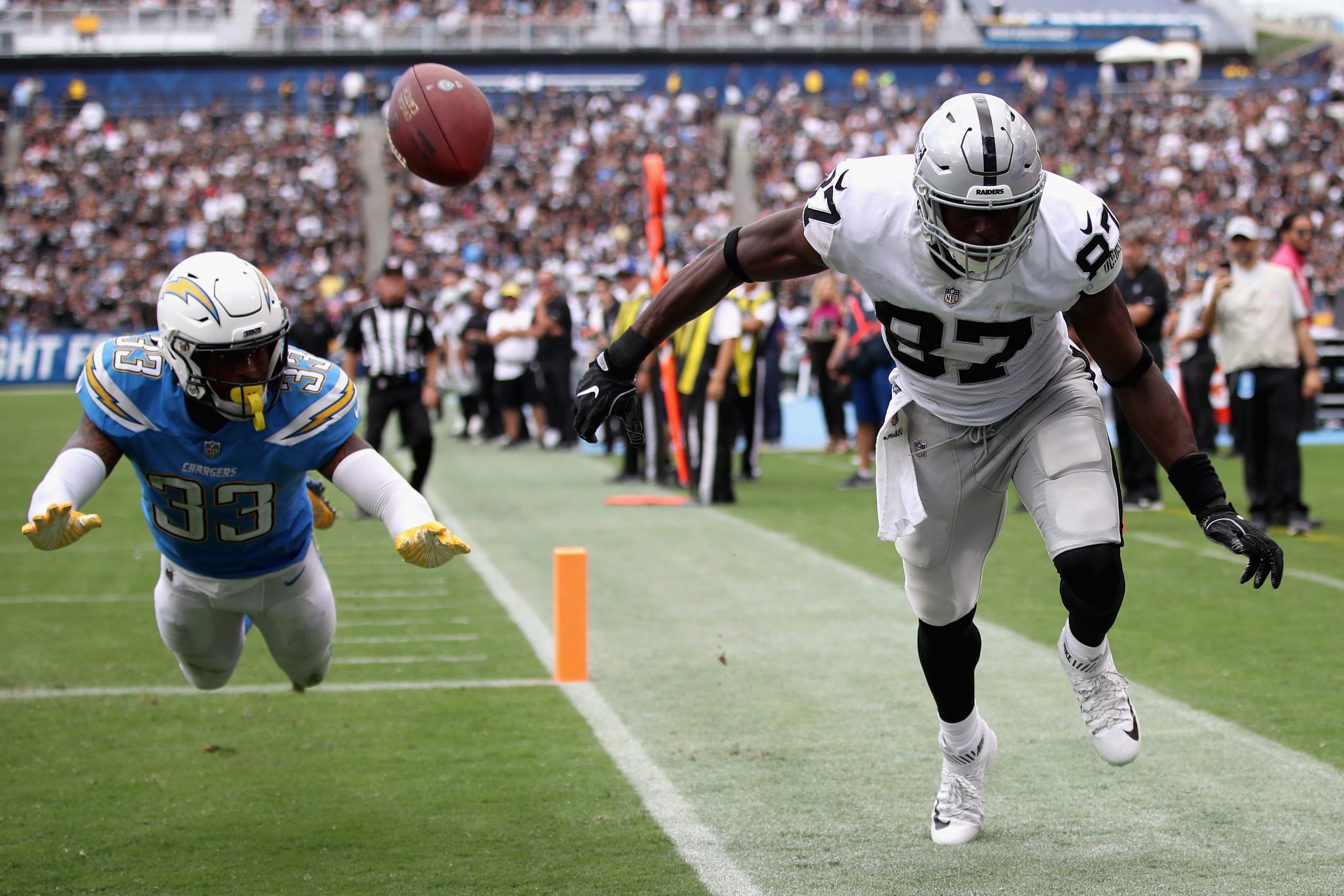 Oakland Raiders v Los Angeles Chargers