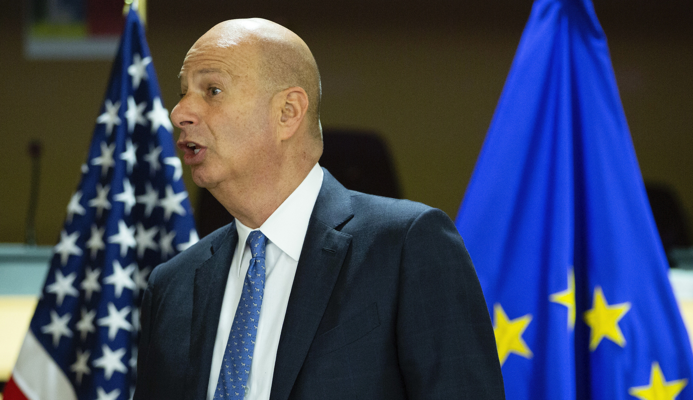 Sondland changes testimony, admits to quid pro quo with Ukraine