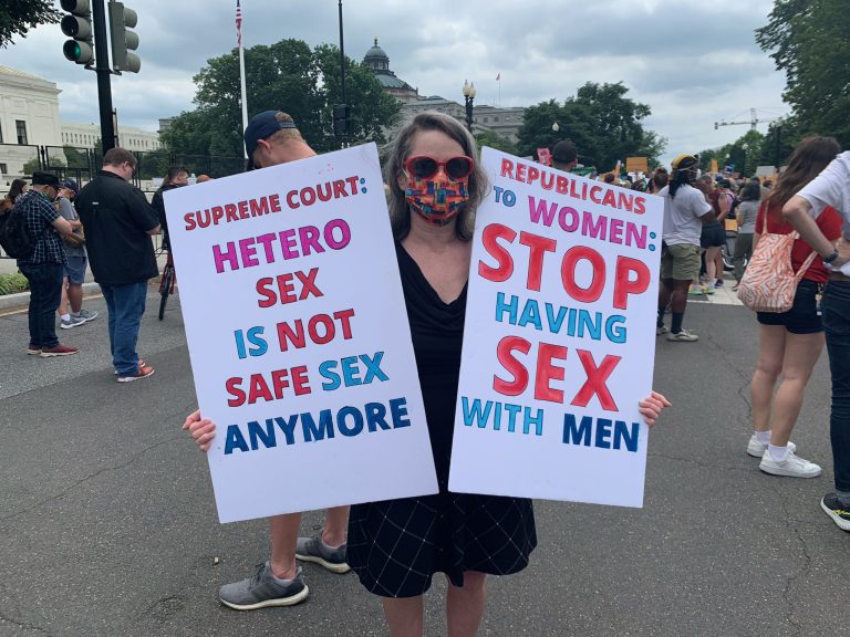 Crowd gathers outside Thomas home to protest abortion ruling