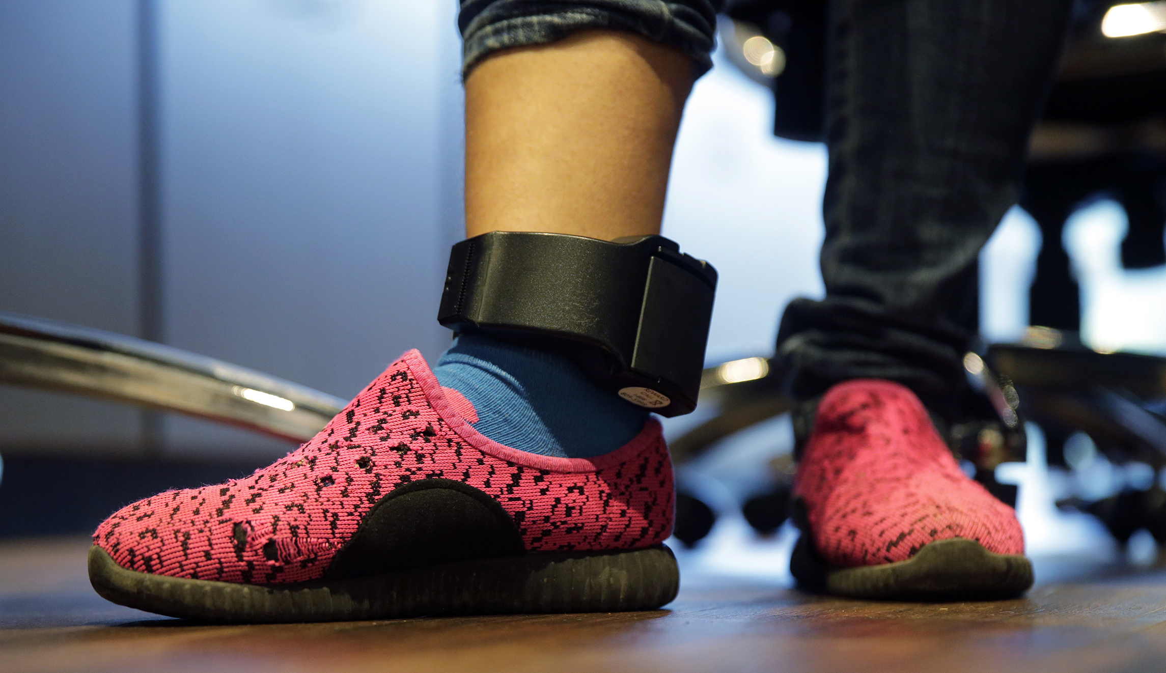 Ankle monitors lead to fewer deportations than detention: ICE
