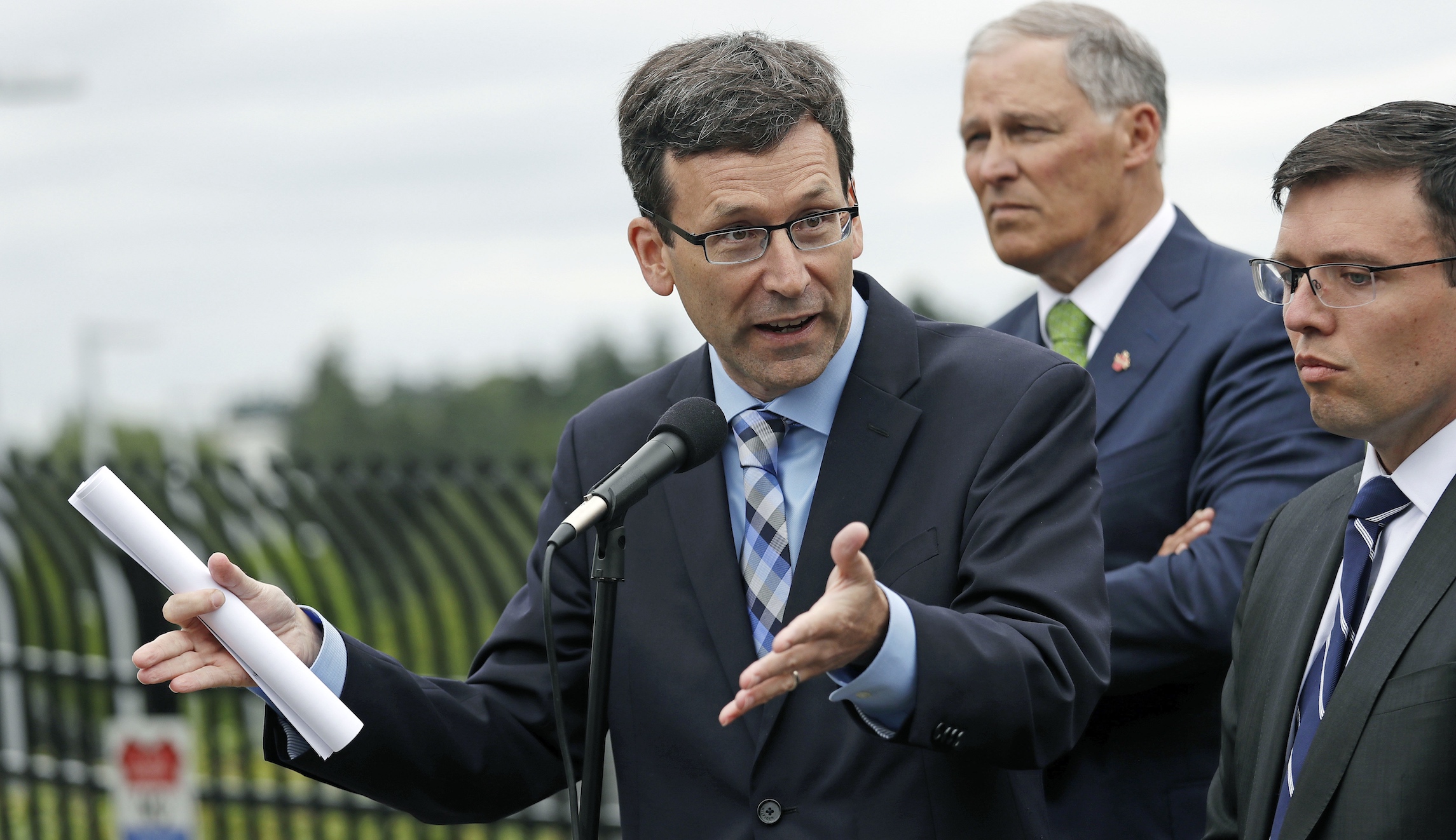 Multistate coalition to sue Trump administration over family separations