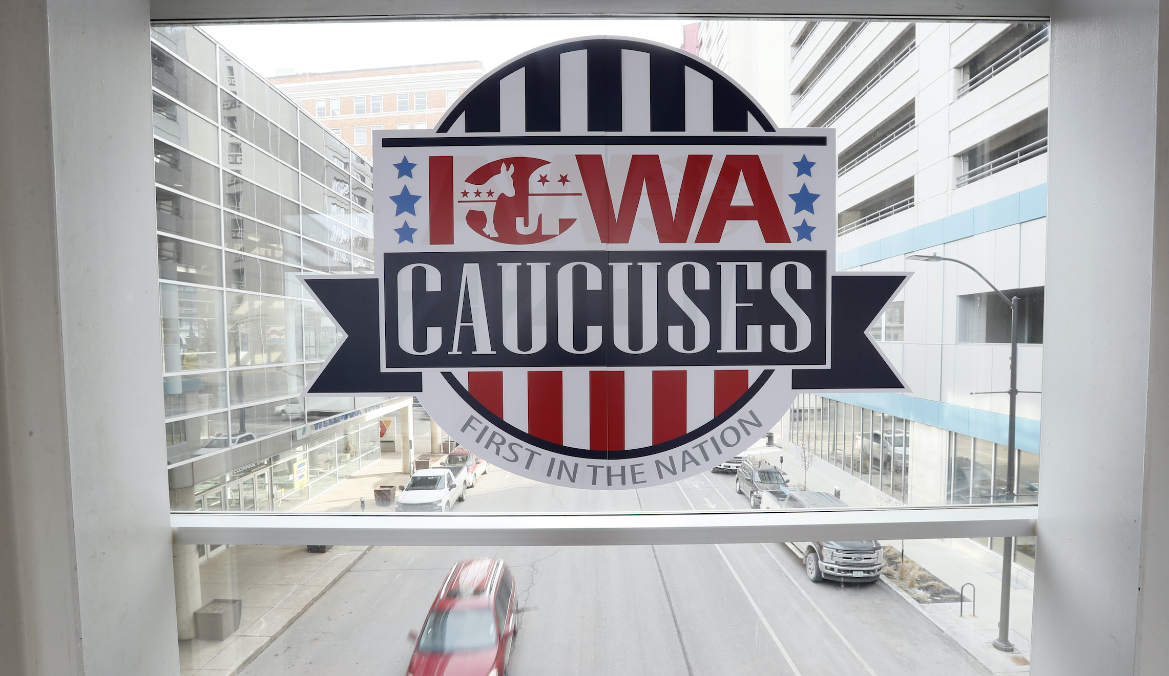 Why Iowans love our crazy, hectic, beautiful caucus system