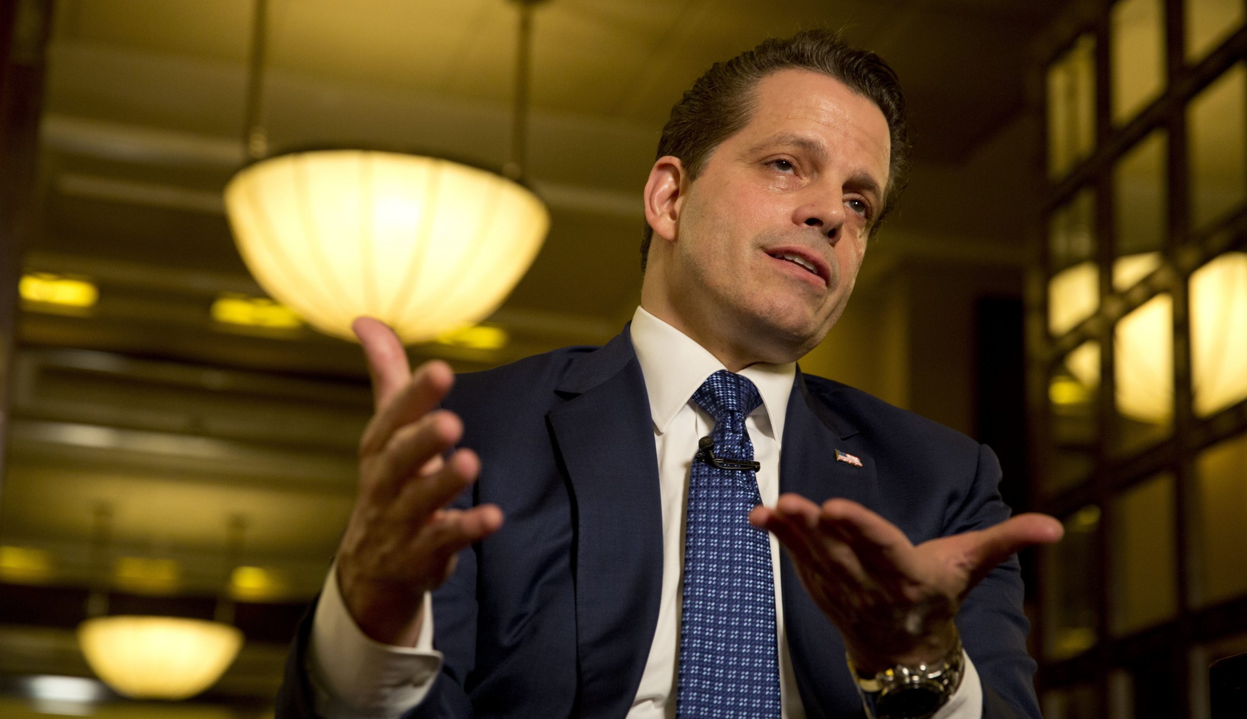 Scaramucci back on Twitter after he says he was suspended for fat-shaming Trump