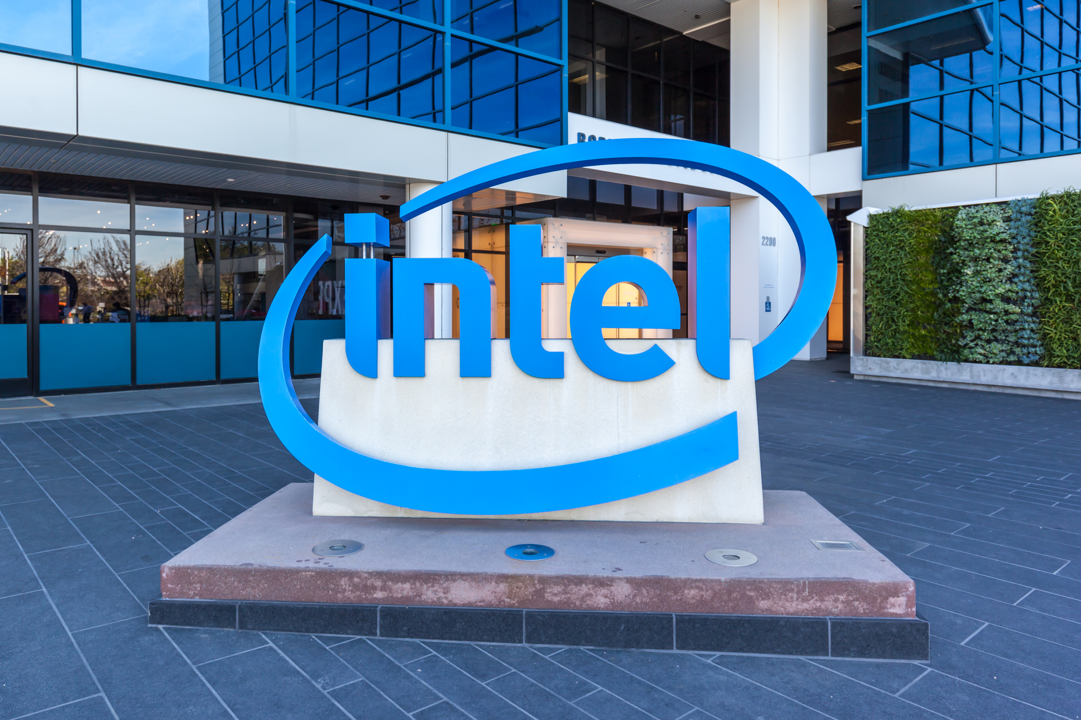 Intel expected to lay off thousands to cut costs despite CHIPS Act boost