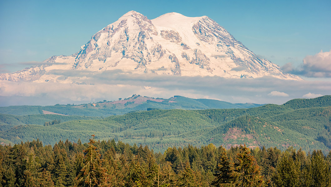 Climbers rescued after spending days stuck on Mount Rainier