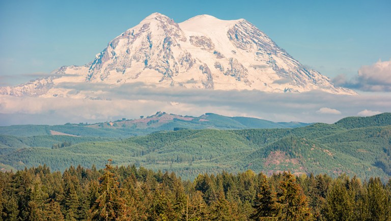 Climbers rescued after spending days stuck on Mount Rainier