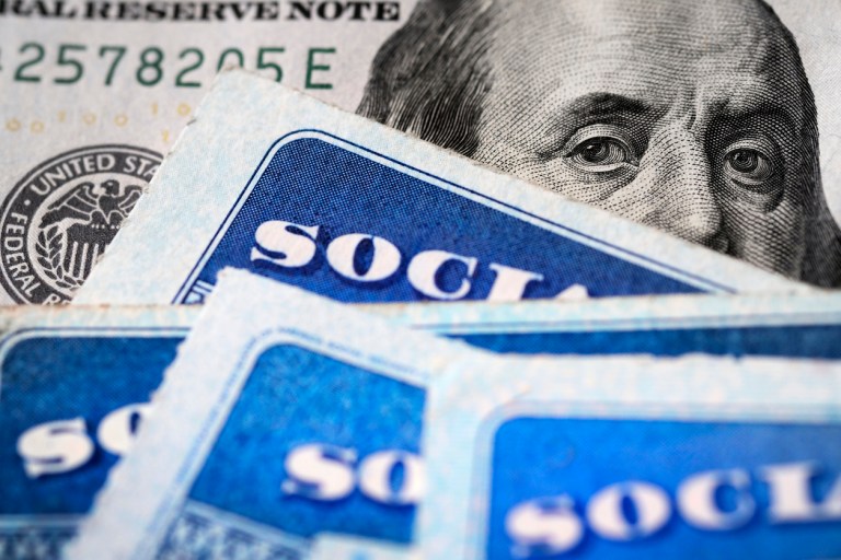 Social Security update: Third round of direct payments worth up to $4,555 arrives Wednesday