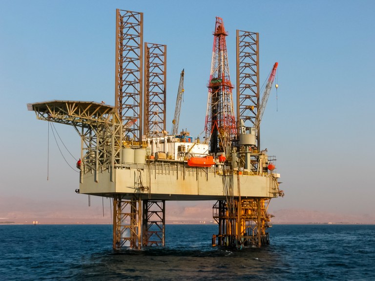 Offshore drilling rig