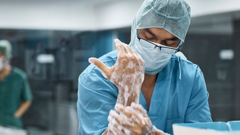 Doctors strip 25% of Florida man’s skin off after he contracts flesh-eating disease