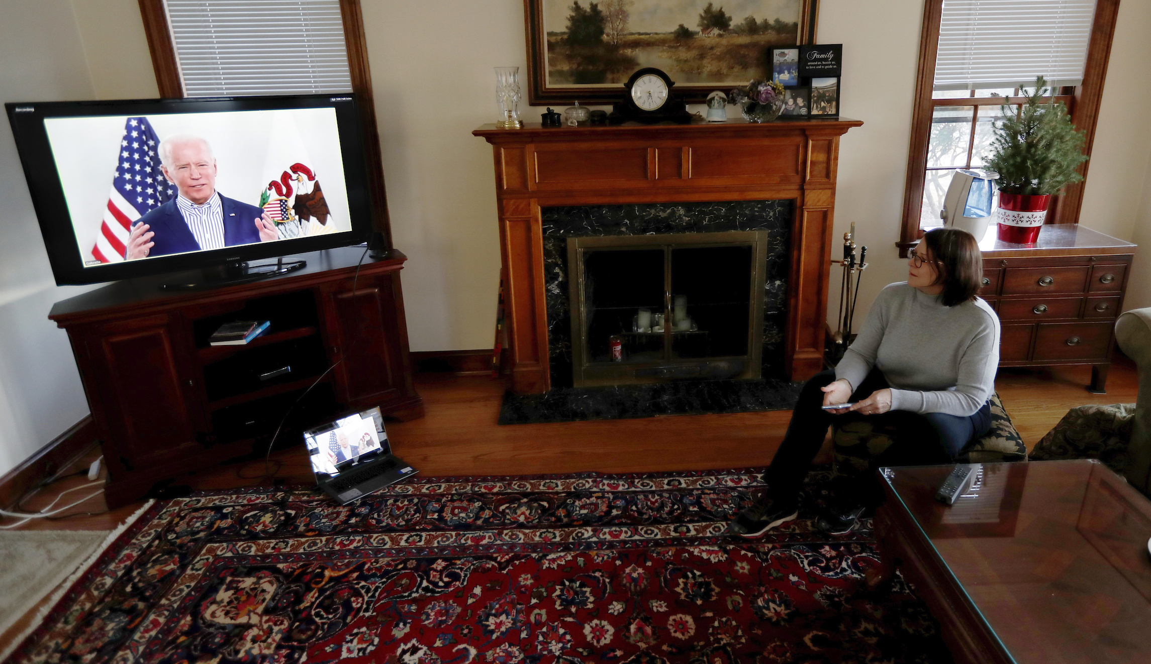 Biden struggles to stay relevant through coronavirus shutdown