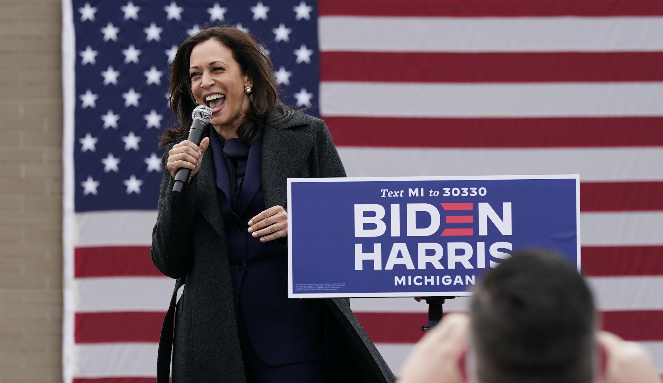 Kamala Harris: 'Yes, I do' think Trump is racist