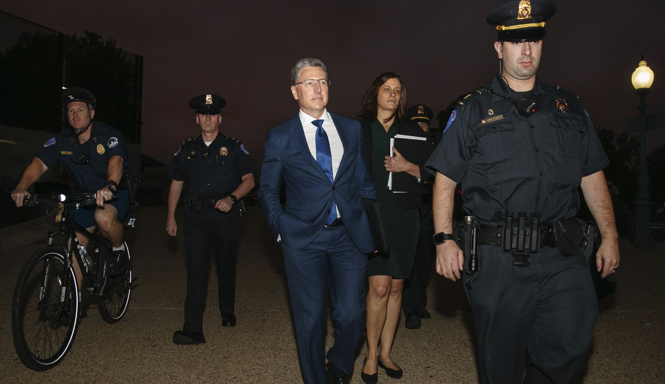Kurt Volker throws Rudy Giuliani under the bus