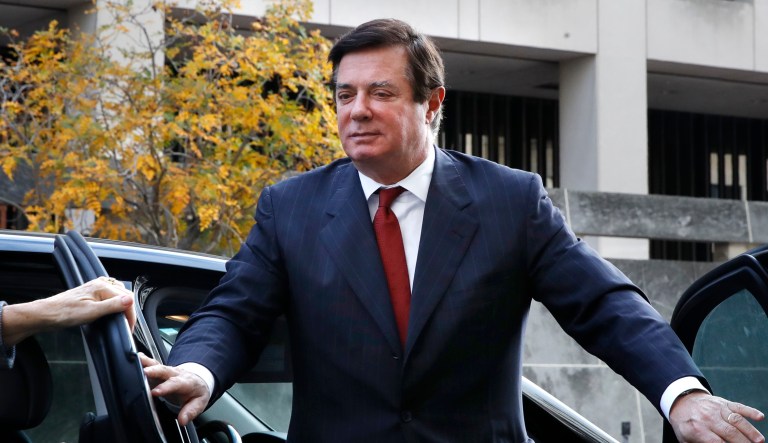 President Donald Trump's former campaign chairman Paul Manafort arrives at the federal courthouse, Monday, Nov. 6, 2017, in Washington. 