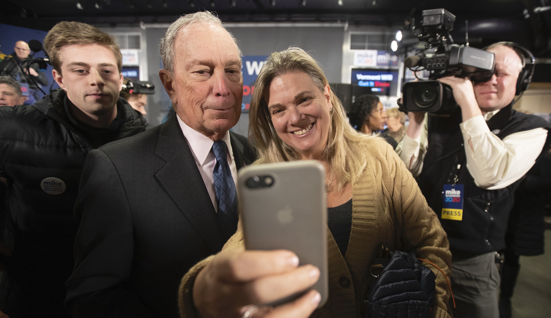 DNC rule change makes way for Bloomberg on debate stage