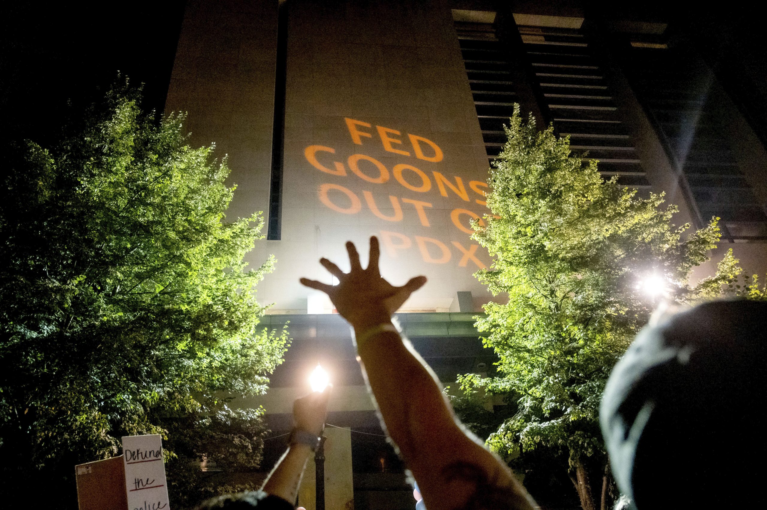 Portland closes federal buildings over ‘threat of violence,’ possible car bomb