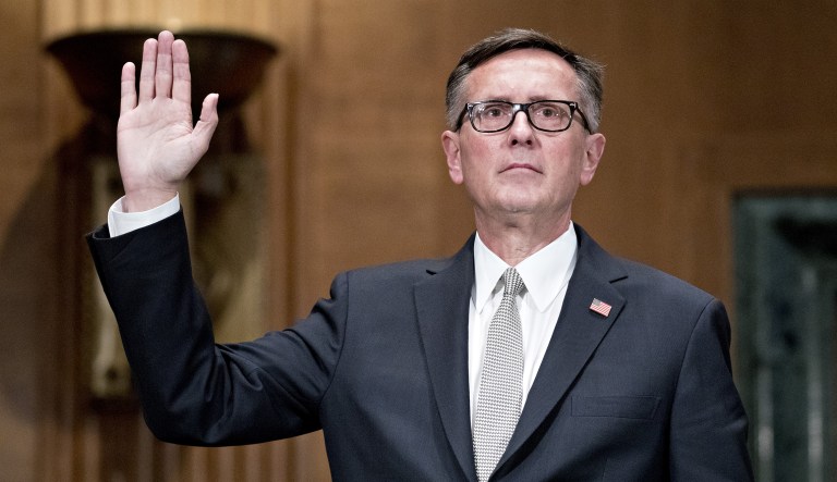Richard Clarida, vice chairman of the U.S. Federal Reserve nominee for U.S. President Donald Trump, swears in to a Senate Banking Committee confirmation hearing in Washington, D.C., U.S., on Tuesday, May 15, 2018. Clarida told U.S. lawmakers he would support policies that take a balanced approach to achieving the Feds goals of maximum employment and price stability.