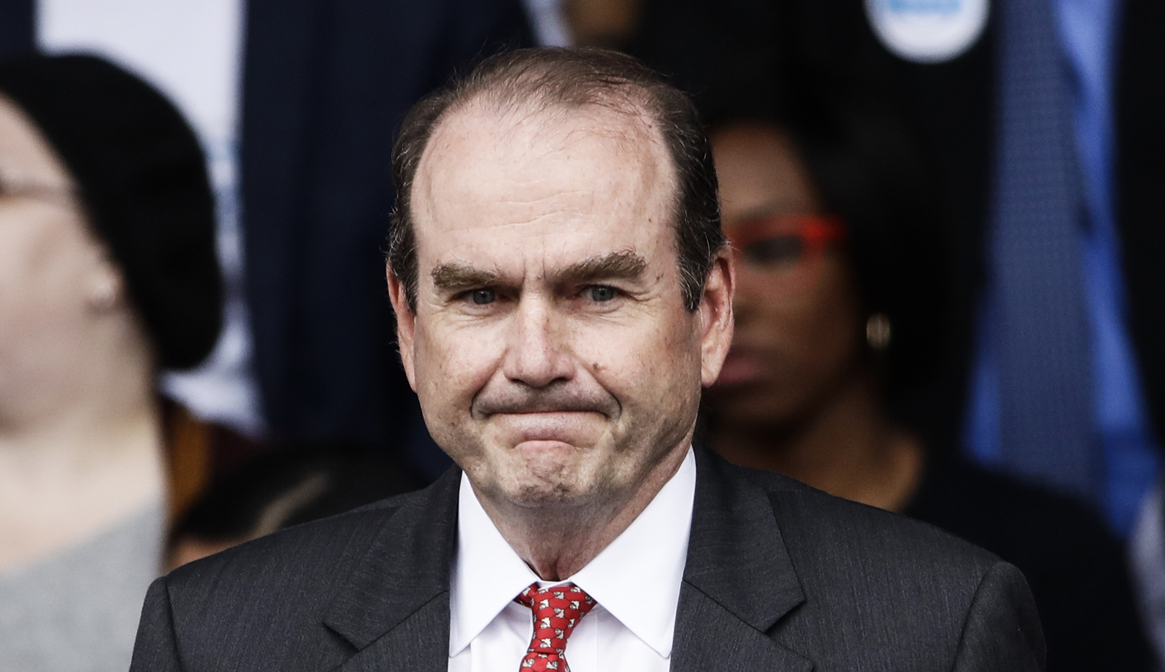 In swing district, Democrat calls for a 50-percent tax rate
