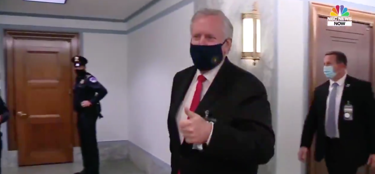 Mark Meadows ends interview when reporters decry him removing mask despite being ‘more than 10 feet away’
