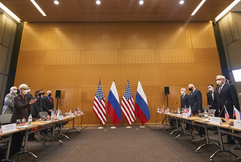 US can’t tell if Russia using talks as pretense for war