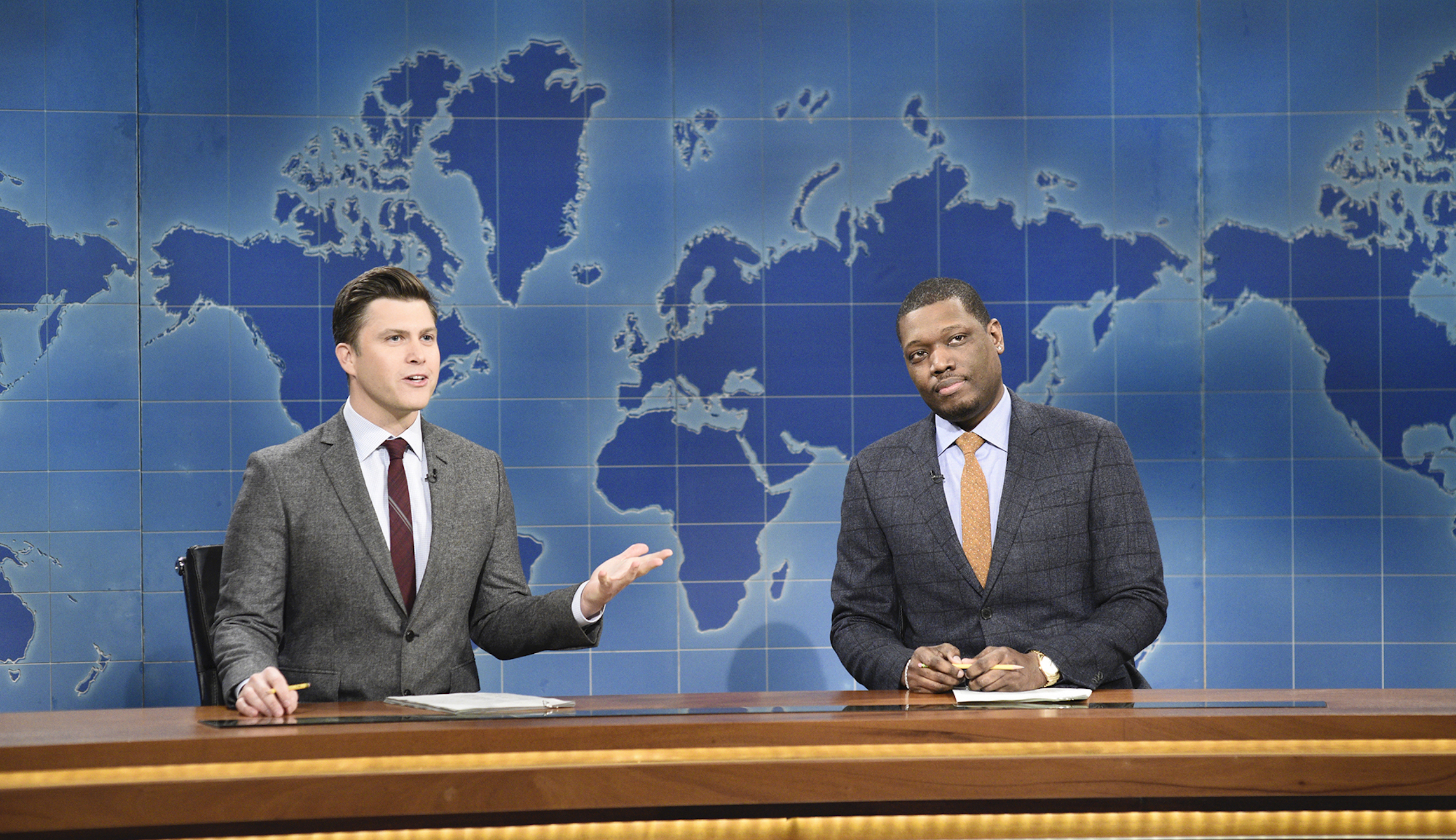 SNL star vows to pay rent for public housing residents to honor grandmother who died of coronavirus
